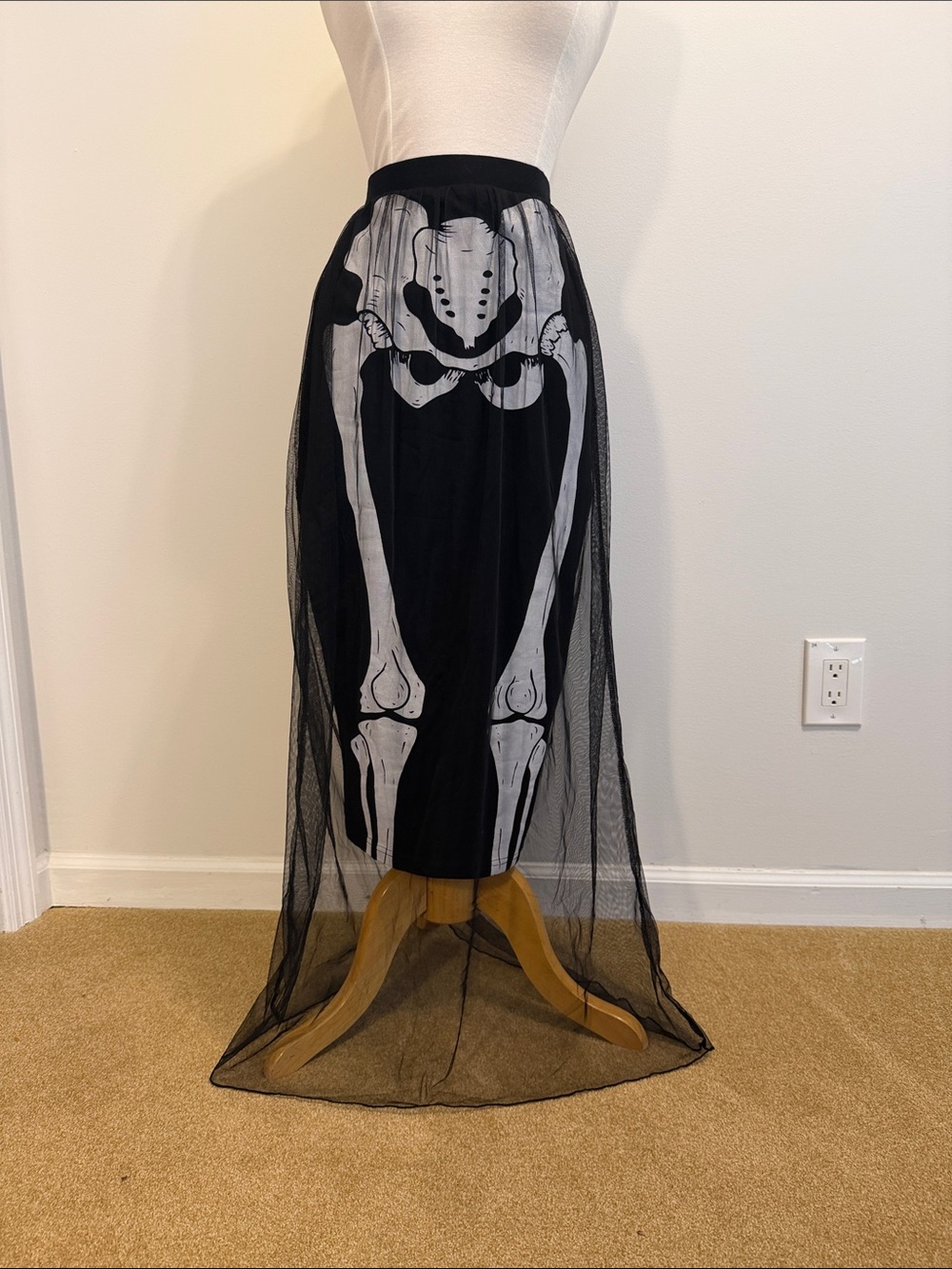 Jawbreaker Skeleton Print Mesh Overlay Skirt - Black & White size S